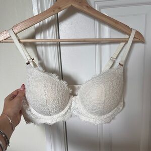 Gorgeous arie bra